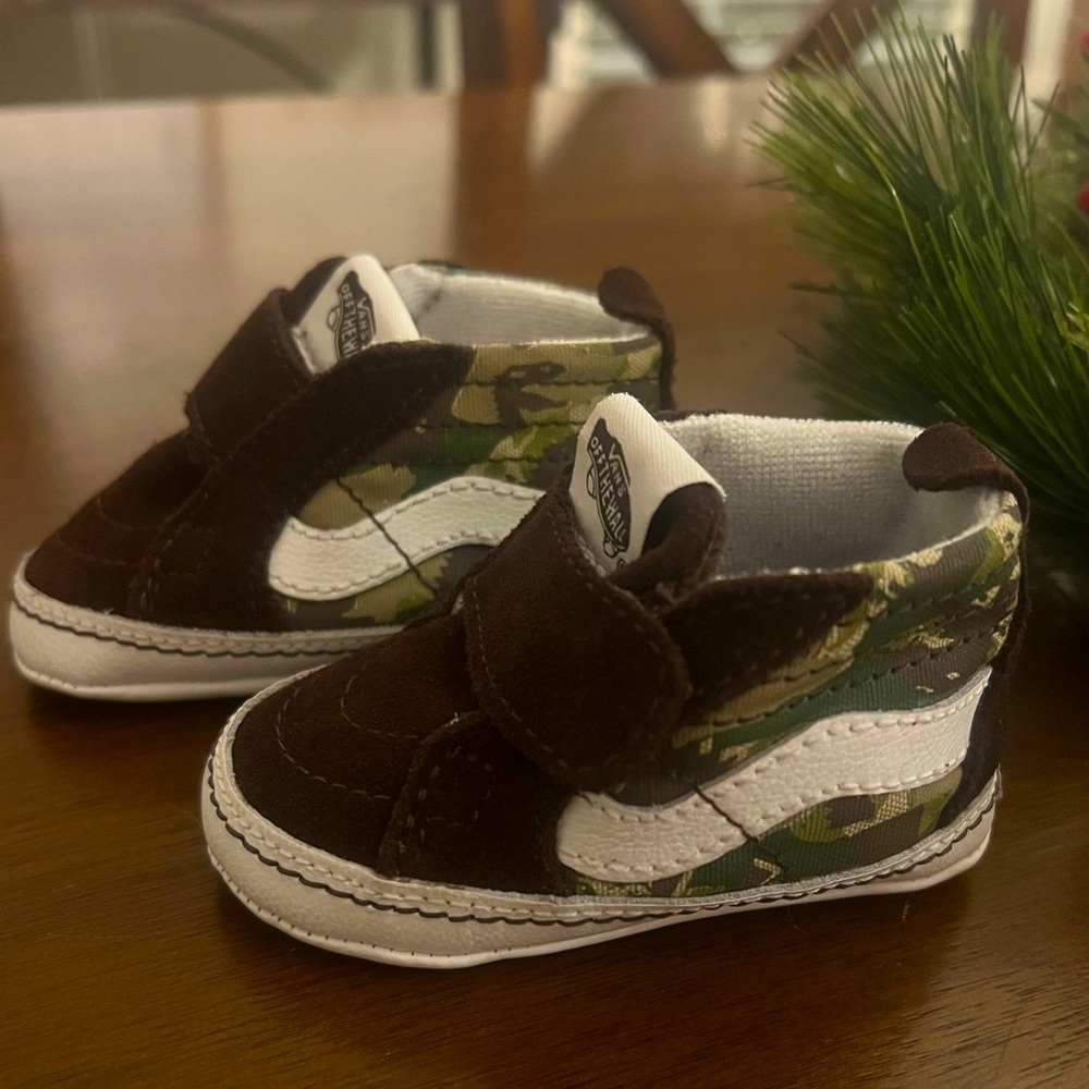 Vans Kids Brown Camo Suede High-Top Sneakers